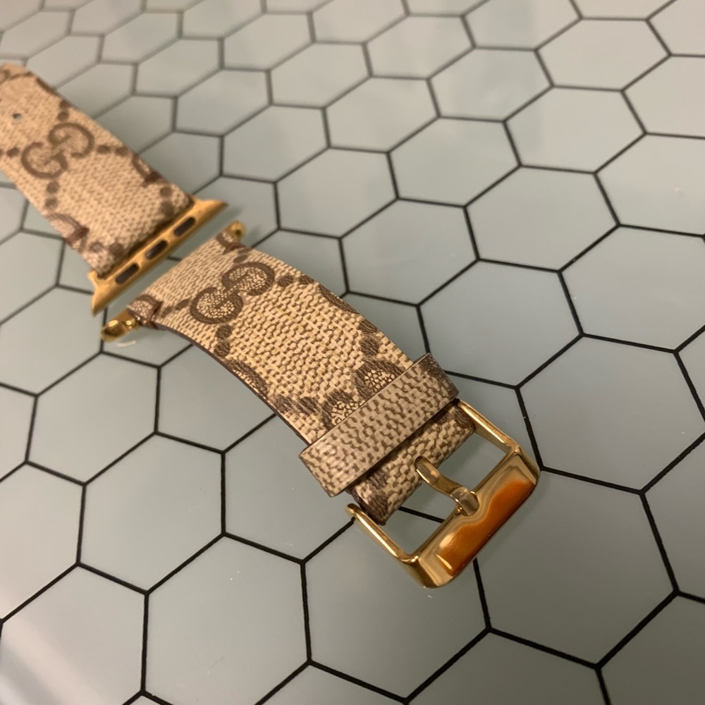 Gucci watch strap apple watch 42 mm gold